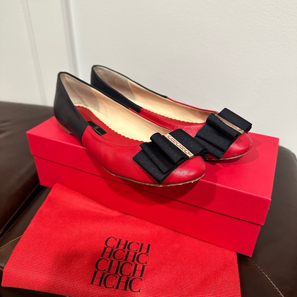 Carolina Herrera Bow Ballet Flat - 39